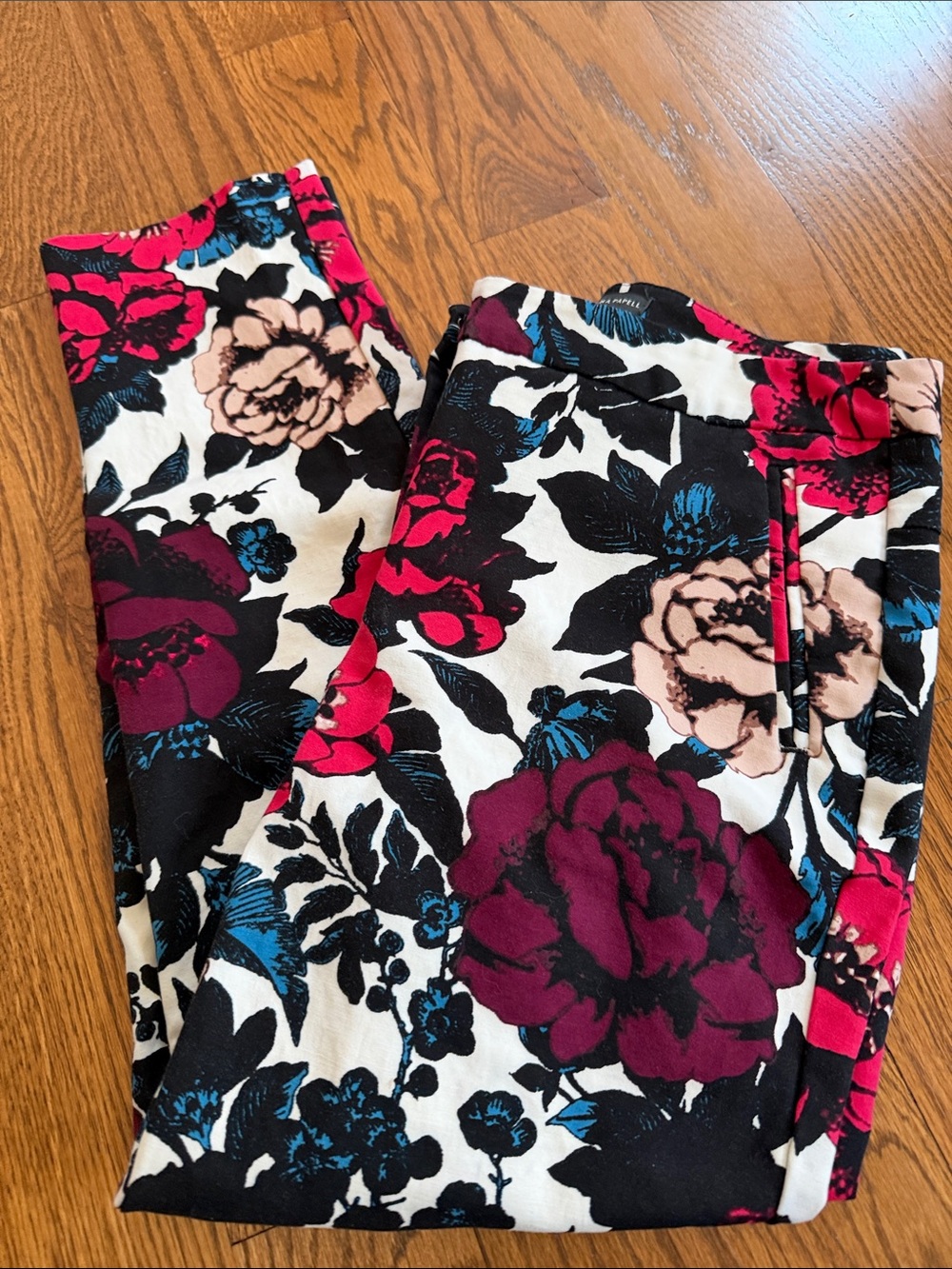 Adrianna Papell floral ankle pants - size 8 - Picture 5 of 7